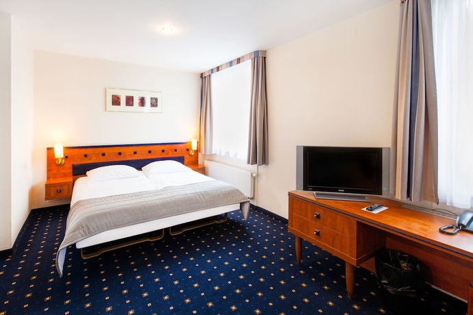 Imagen de la habitación del Hotel Qubus Głog&oacute;w. Foto 4