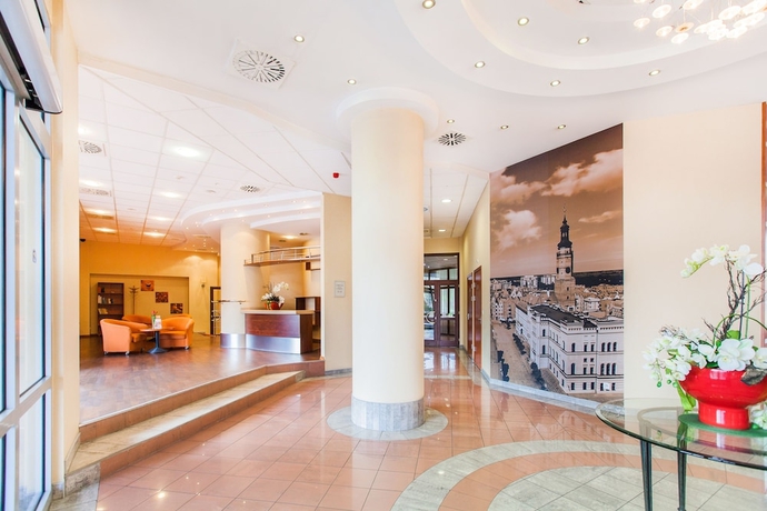 Imagen de los interiores del Hotel Qubus Głog&oacute;w. Foto 14