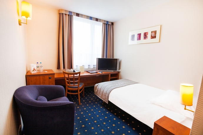 Imagen de la habitación del Hotel Qubus Głog&oacute;w. Foto 8