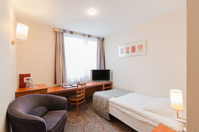 Imagen de la habitación del Hotel Qubus Głog&oacute;w. Foto 9