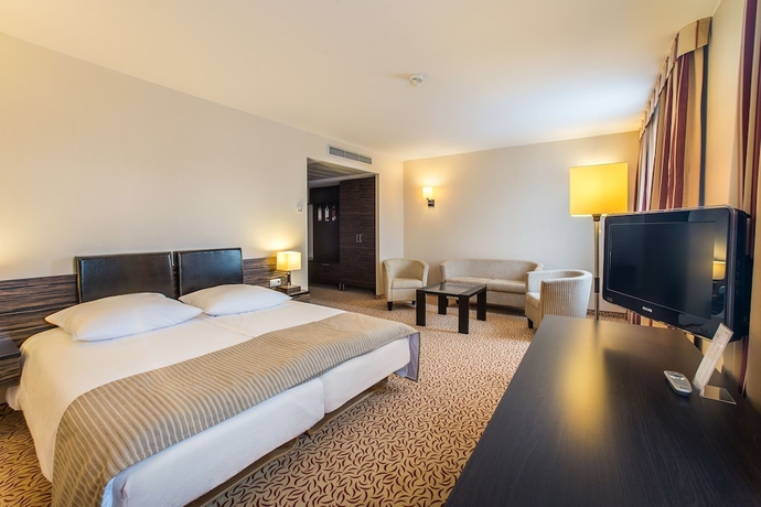 Imagen de la habitación del Hotel Qubus Kielce. Foto 5