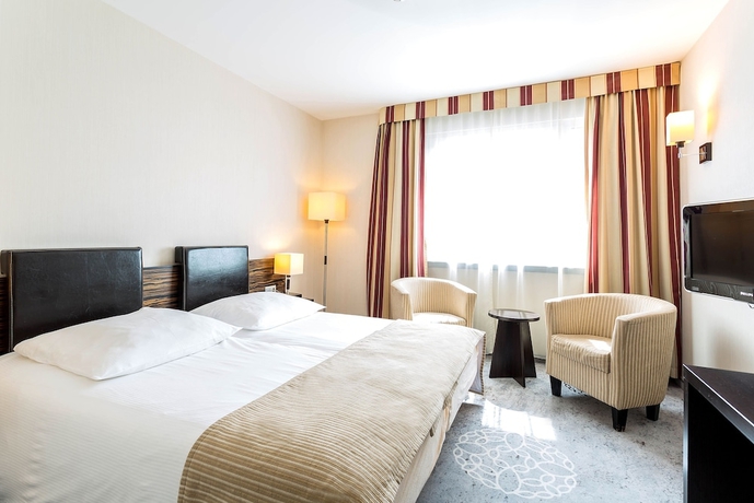 Imagen de la habitación del Hotel Qubus Kielce. Foto 9