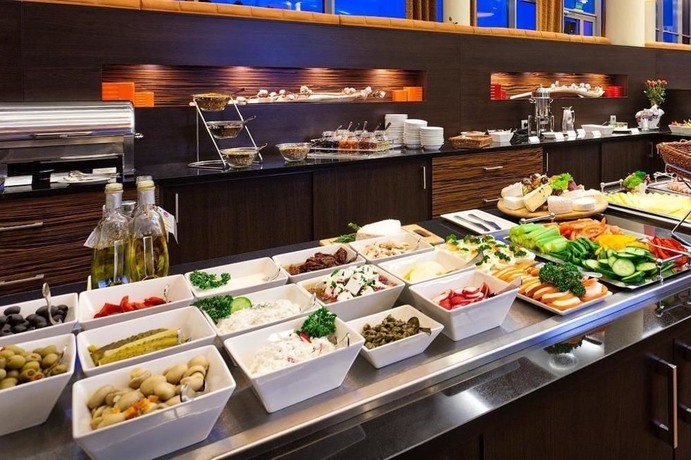 Imagen del bar/restaurante del Hotel Qubus Krakow. Foto 9