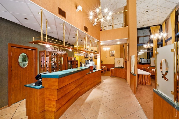 Imagen del bar/restaurante del Hotel Qubus Zielona Gora. Foto 3