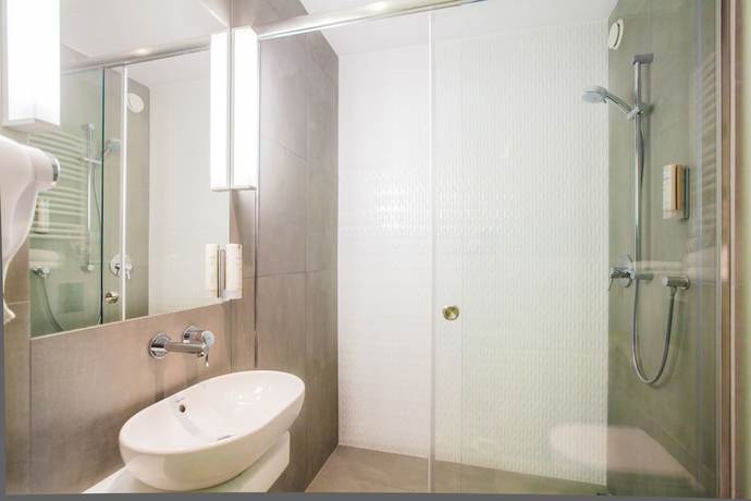 Imagen de la habitación del Hotel Qubus Żory. Foto 6