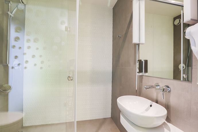 Imagen de la habitación del Hotel Qubus Żory. Foto 14