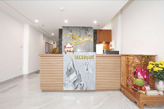 Imagen de los interiores del Hotel Que Huong. Foto 18