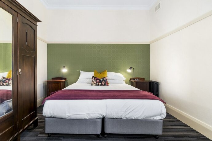 Imagen de la habitación del Hotel Queanbeyan Canberra. Foto 14