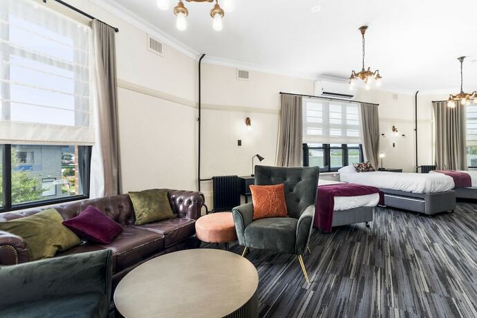 Imagen de la habitación del Hotel Queanbeyan Canberra. Foto 17