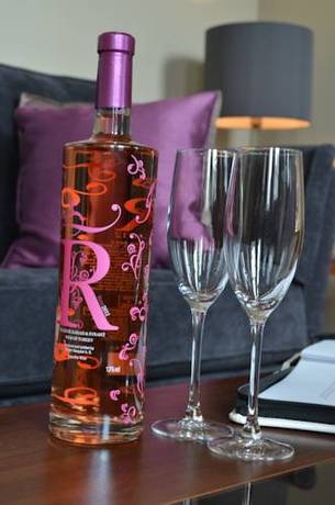 Imagen general del Hotel Quebecs Luxury Apartments. Foto 6