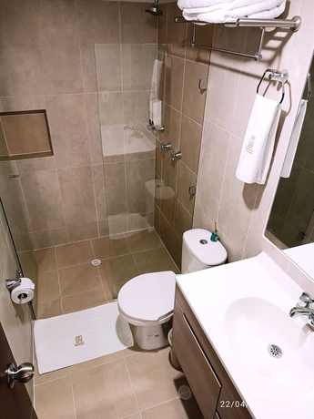 Imagen de la habitación del Hotel Quedate Apartahotel San Gil Plaza. Foto 14
