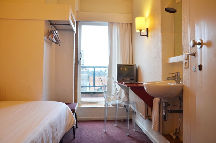 Imagen de la habitación del Hotel Queen Anne, Bruselas. Foto 5