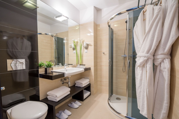Imagen de la habitación del Hotel Queen Boutique, Cracovia. Foto 7
