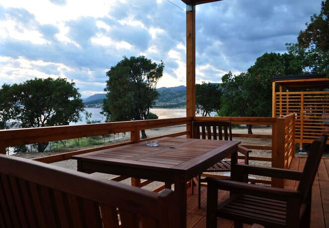 Imagen general del Hotel Queen Campagna mobile homes Klenovica. Foto 7