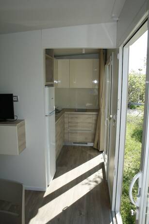 Imagen general del Hotel Queen Campagna mobile homes Klenovica. Foto 8