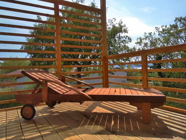 Imagen general del Hotel Queen Campagna mobile homes Klenovica. Foto 17