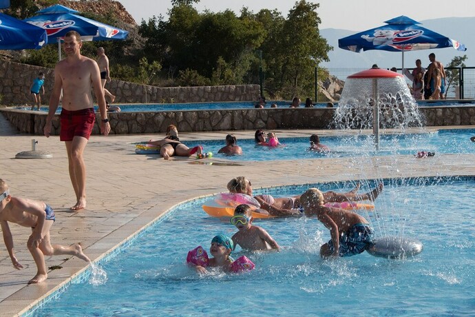 Imagen general del Hotel Queen Campagna mobile homes Klenovica. Foto 18