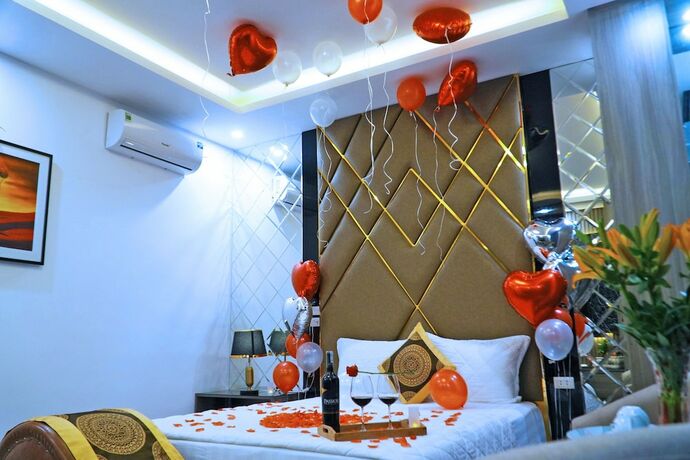 Imagen general del Hotel Queen Hotel 2 - Ha Dong. Foto 10