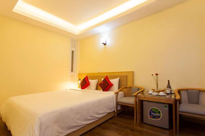 Imagen de la habitación del Hotel Queen Light. Foto 2