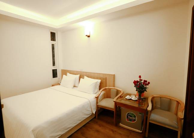 Imagen de la habitación del Hotel Queen Light. Foto 8