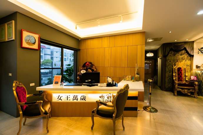 Imagen de los interiores del Hotel Queen Love. Foto 19