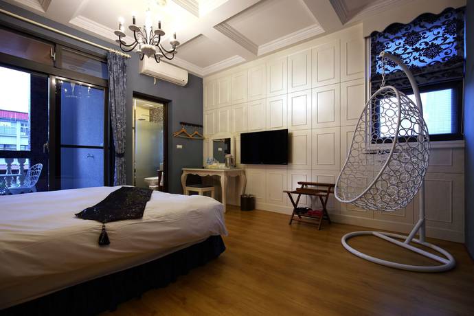 Imagen de la habitación del Hotel Queen Love. Foto 14