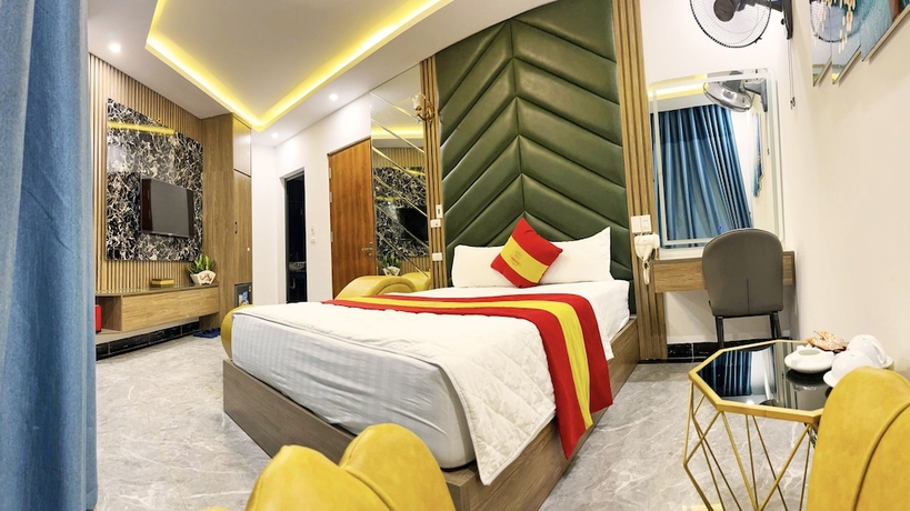 Imagen de la habitación del Hotel Queen - Mo Lao. Foto 10