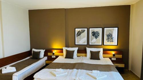 Imagen de la habitación del Hotel Queen Nelly. Foto 17