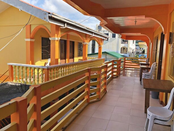 Imagen general del Hotel Queen Of Isle Restaurant And Cottages. Foto 14