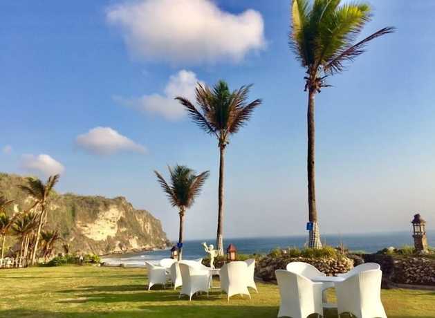 Imagen de los interiores del Hotel Queen Of The South Resort. Foto 15