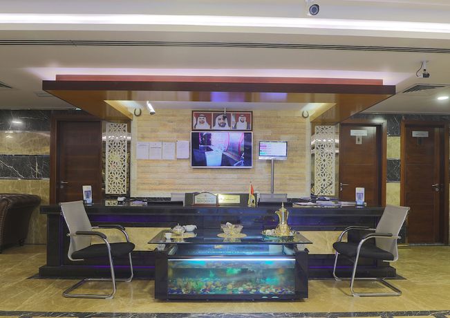 Imagen de los interiores del Hotel Queen Palace. Foto 17