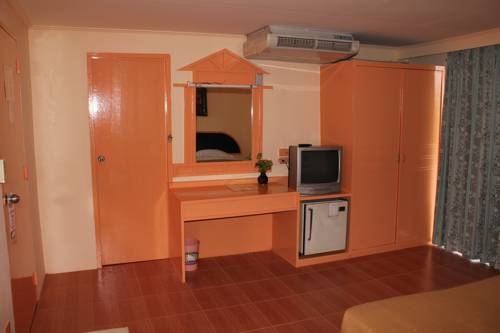 Imagen de la habitación del Hotel Queen Pattaya. Foto 13
