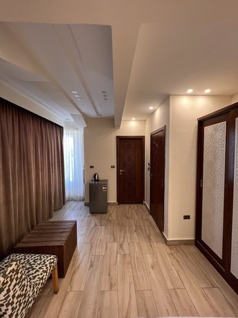 Imagen de la habitación del Hotel Queen Pyramids View. Foto 10