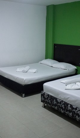 Imagen de los interiores del Hotel Queen Sofia. Foto 14