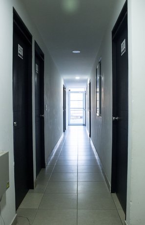 Imagen de los interiores del Hotel Queen Sofia. Foto 17