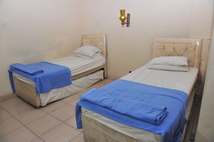 Imagen de la habitación del Hotel Queen Star. Foto 6