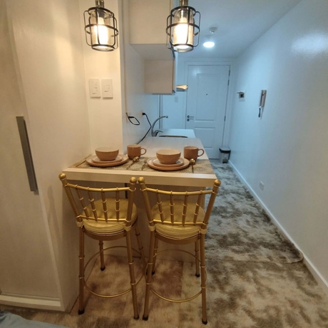 Imagen de la habitación del Hotel Queen Studio San Fernando Pampanga. Foto 2
