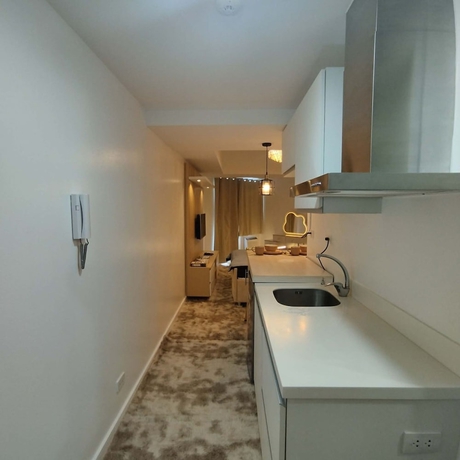 Imagen de la habitación del Hotel Queen Studio San Fernando Pampanga. Foto 3