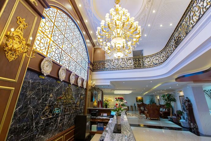 Imagen de los interiores del Hotel Queen TandT Dalat Hotel. Foto 19