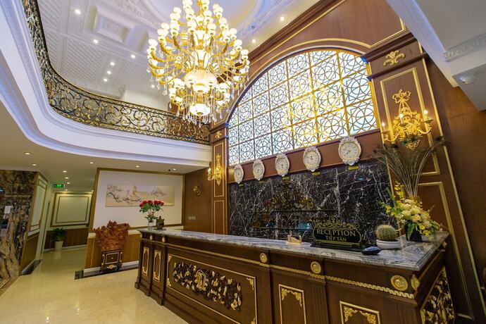 Imagen de los interiores del Hotel Queen TandT Dalat Hotel. Foto 20