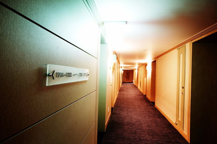 Imagen de los interiores del Hotel Queen Vell and Wedding. Foto 19