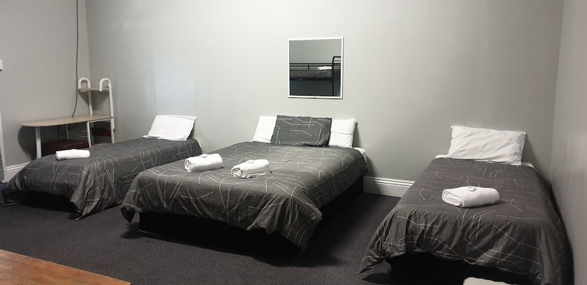 Imagen de la habitación del Hotel Queens Arms, Roma. Foto 11