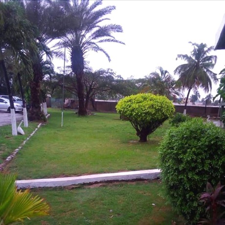 Imagen de la habitación del Hotel Queens, Ashaiman. Foto 6