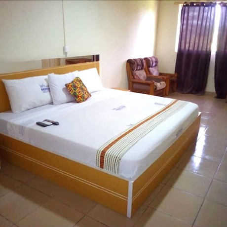Imagen de la habitación del Hotel Queens, Ashaiman. Foto 19