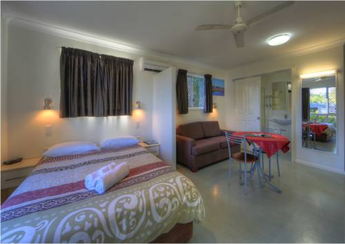 Imagen de la habitación del Hotel Queens Beach Tourist Village. Foto 4