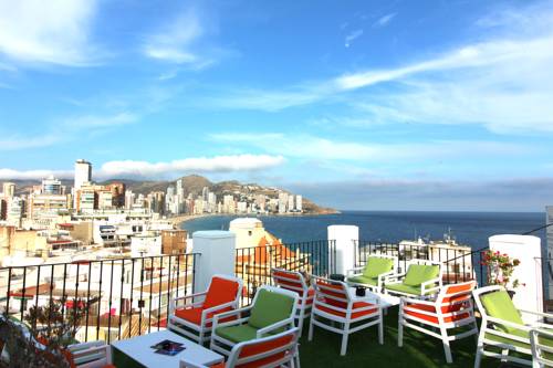 Imagen general del Hotel Queens, Benidorm - Playa Levante. Foto 3