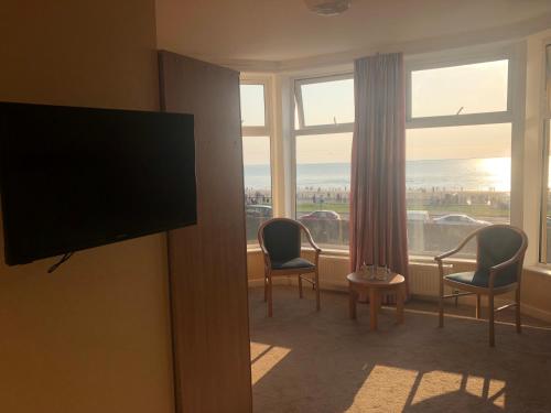 Imagen de la habitación del Hotel Queens, Blackpool. Foto 9
