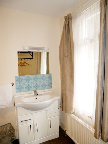 Imagen de la habitación del Hotel Queens, Camden. Foto 9