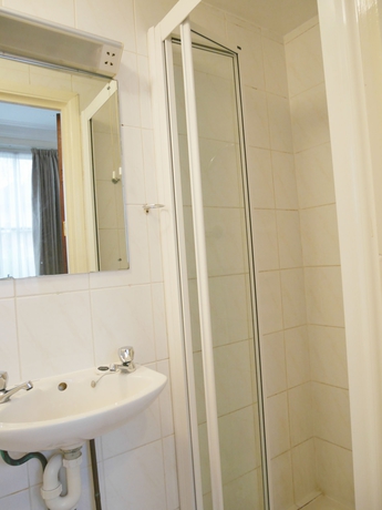 Imagen de la habitación del Hotel Queens, Camden. Foto 12