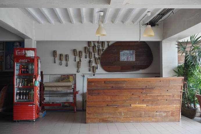 Imagen de los interiores del Hotel Queens, Chum Phae. Foto 19